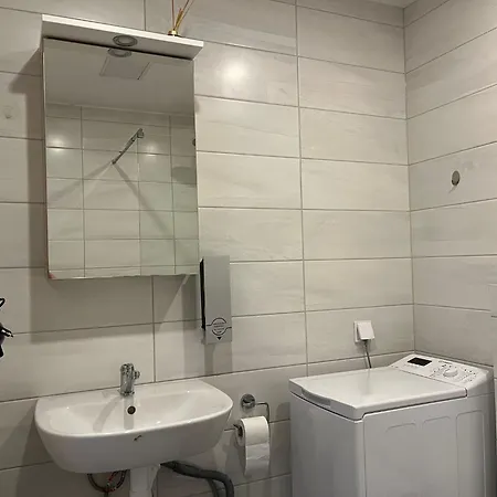 Aisa 39 Stuudiokorter